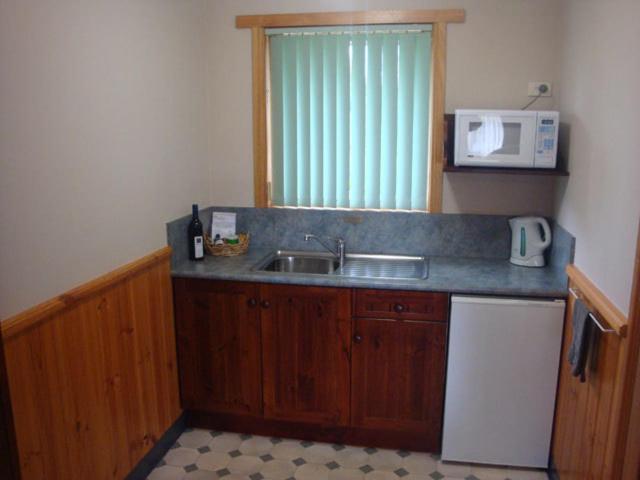 Kentish Hills Retreat Motel Sheffield Bagian luar foto